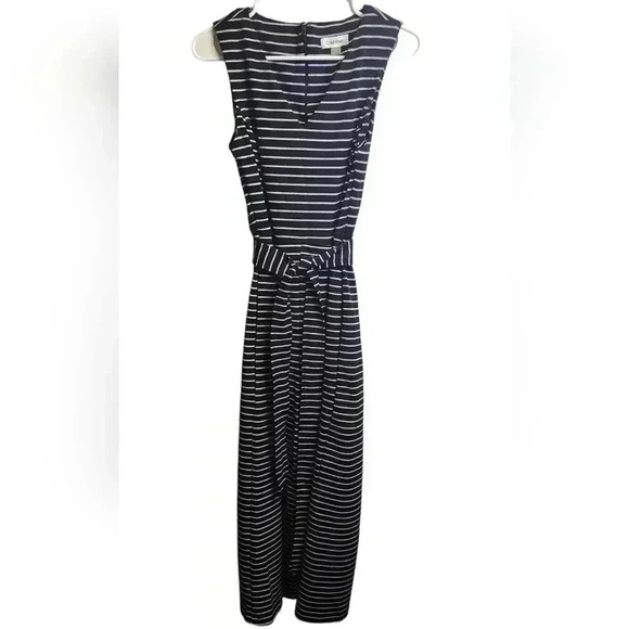 Calvin Klein Women's Sleeveless V Neck Cropped Jumpsuit with Self Belt Size 2 - Picture 2 of 6